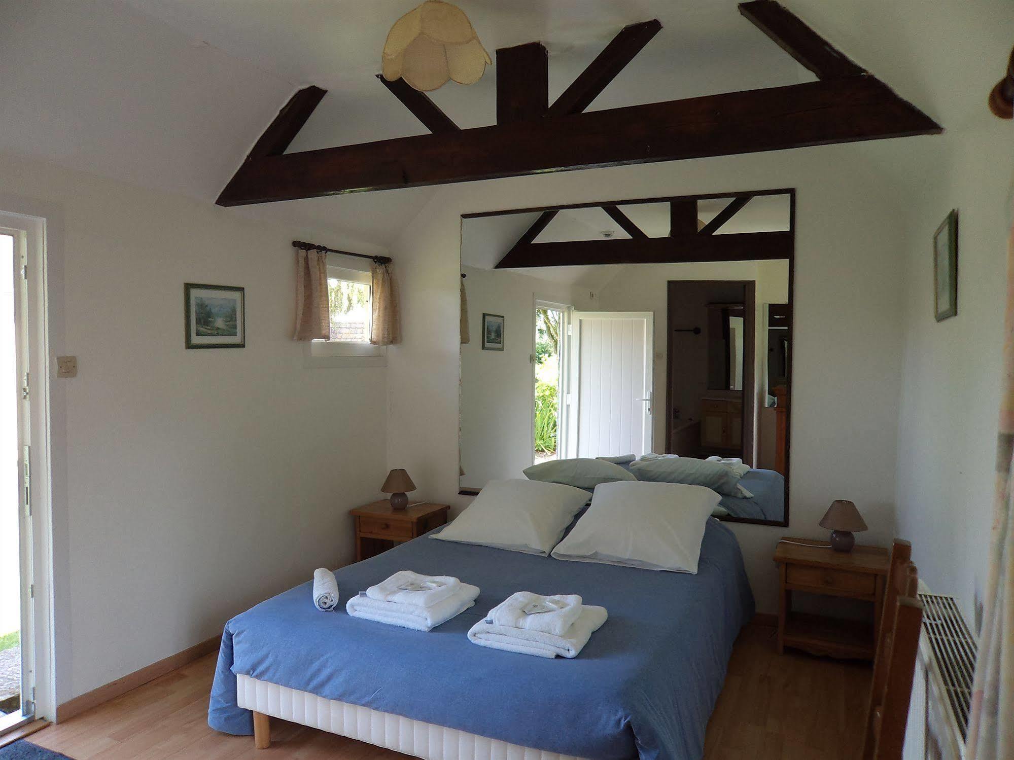 Auberge Du Moulin D'Audenfort Audrehem ภายนอก รูปภาพ
